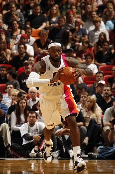 绩受到影响 绩受到影响